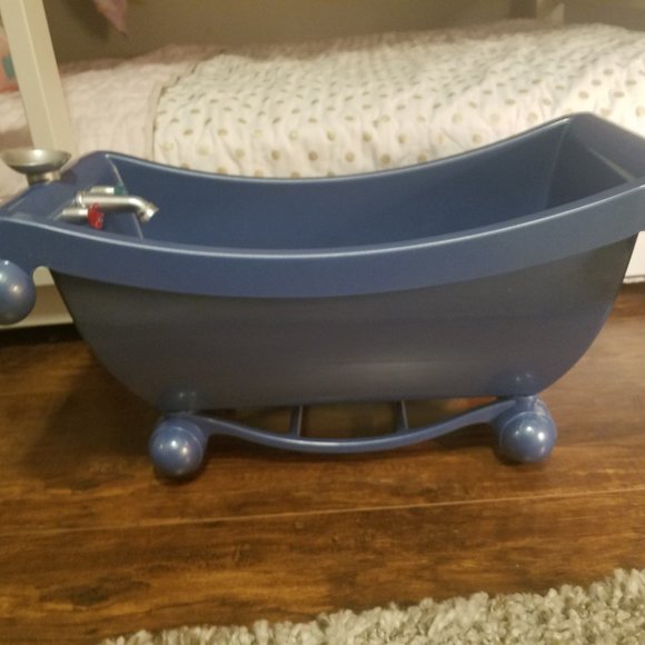 American Girl Bathtub - Picture 4 of 7